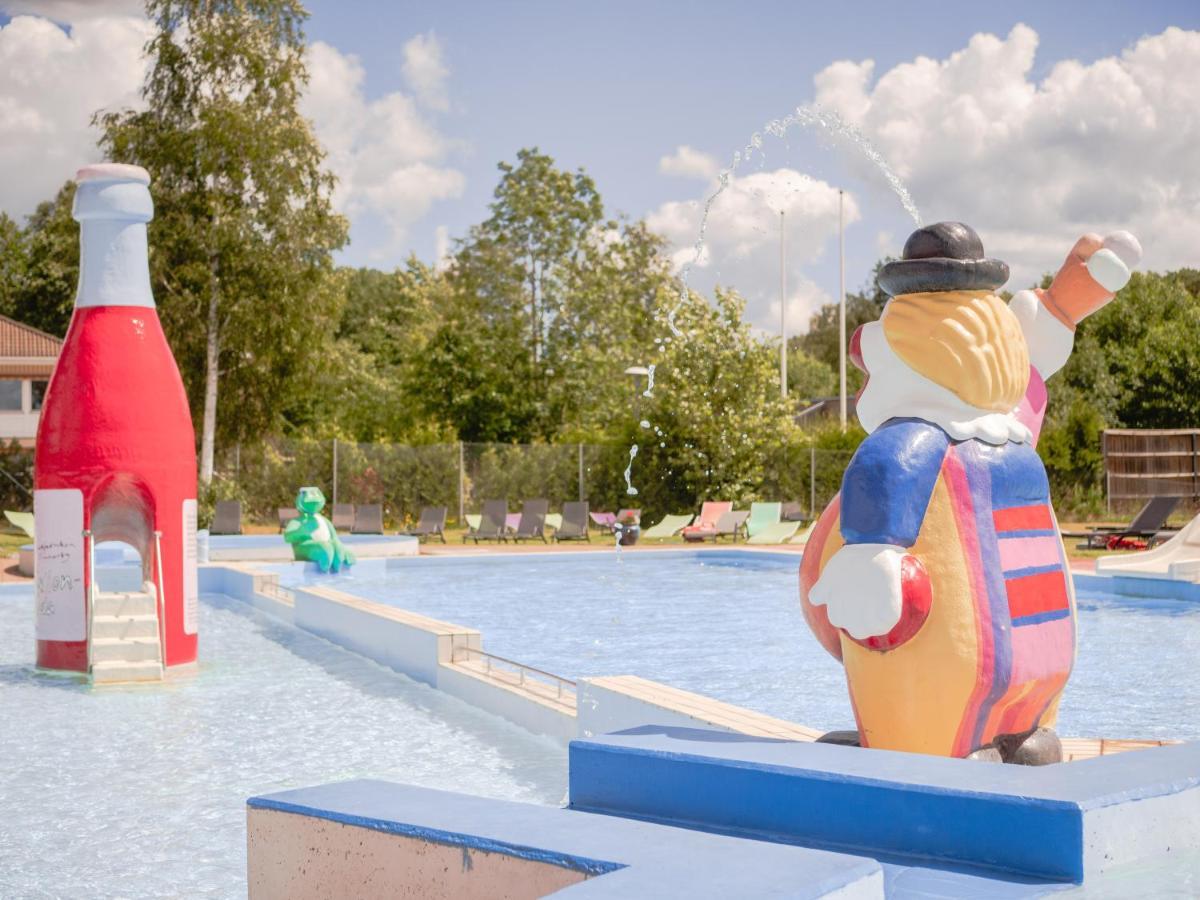 Bjoerkbackens Stugby I Vimmerby Luaran gambar