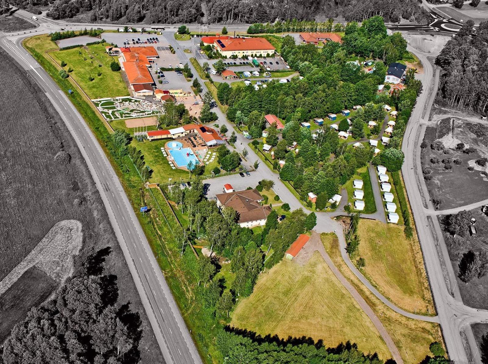 Bjoerkbackens Stugby I Vimmerby Luaran gambar