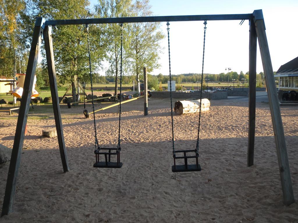 Bjoerkbackens Stugby I Vimmerby Luaran gambar