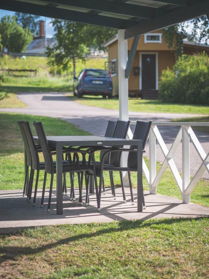 Bjoerkbackens Stugby I Vimmerby Luaran gambar